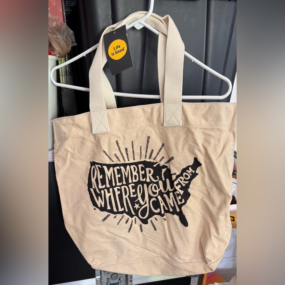 NWT Life Is Good Cream and Black Canvas Tote Bag with US Map Design